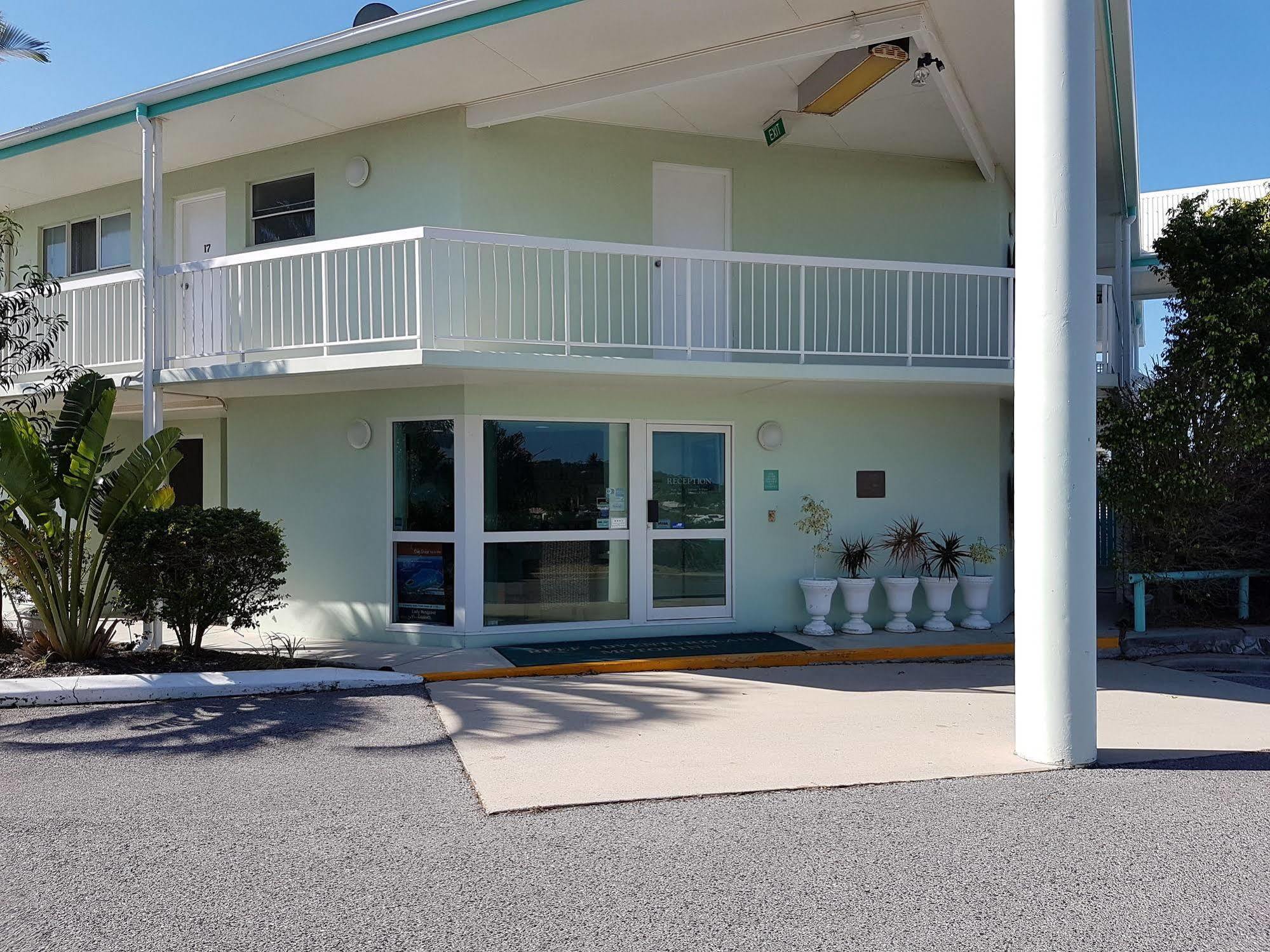 Reef Adventureland Motor Inn Tannum Sands Exteriér fotografie